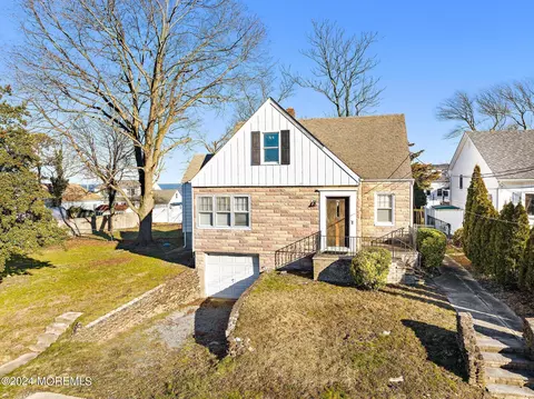 Exterior - 6 Thompson Ave, Leonardo, NJ 07737 photo 3 of 10