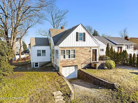 Exterior - 6 Thompson Ave, Leonardo, NJ 07737 photo 2 of 10