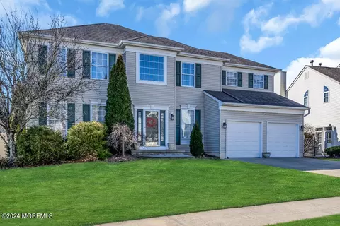 93 Gristmill Rd, Howell, NJ 07731