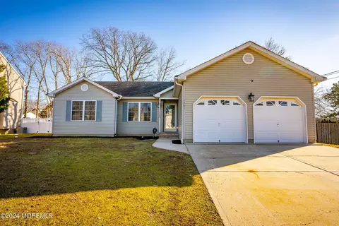 1201 Beach Ln, Manahawkin, NJ 08050