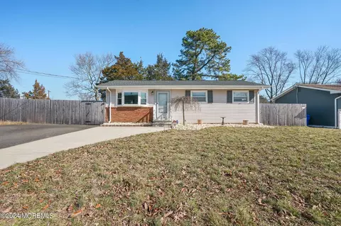 529 Nebraska Ave, Brick, NJ 08724