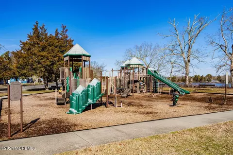 1610 Whitcomb Rd, Forked River, NJ 08731 photo 25