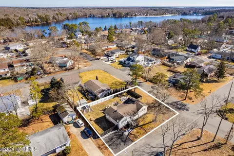 1610 Whitcomb Rd, Forked River, NJ 08731 photo 2