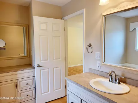 Bath - 63 Atlantic Ave, Waretown, NJ 08758 photo 6 of 6