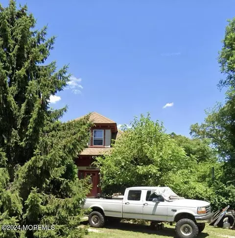 1675 Central Ct, Lakewood, NJ 08701