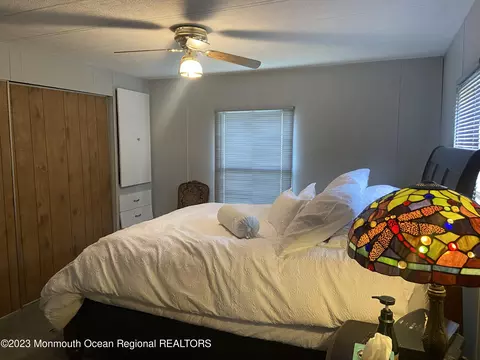 439 Lane E, Holmdel, NJ 07733 photo 10