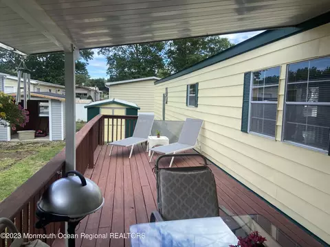 439 Lane E, Holmdel, NJ 07733 photo 2