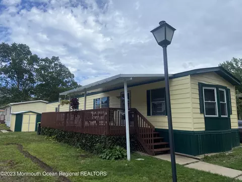 439 Lane E, Holmdel, NJ 07733
