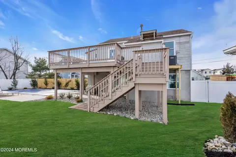 Exterior - 89 Oregon Ave, Waretown, NJ 08758 photo 10 of 10
