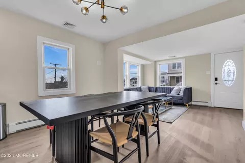 Dining - 89 Oregon Ave, Waretown, NJ 08758 photo 1 of 1