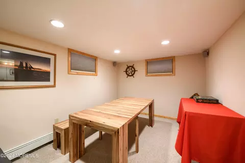 Dining - 72 Washington Ave, Leonardo, NJ 07737 photo 1 of 2