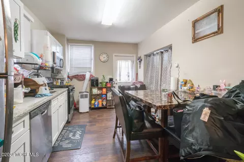 432 Broadhead Pl, Perth Amboy, NJ 08861