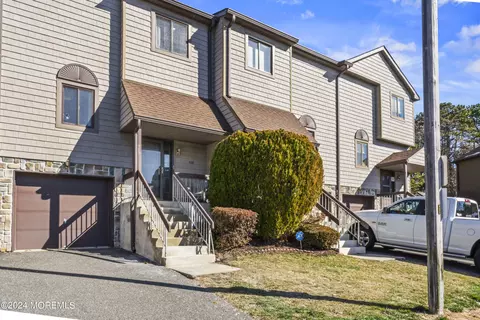 406 Alpine Trl, Neptune City, NJ 07753