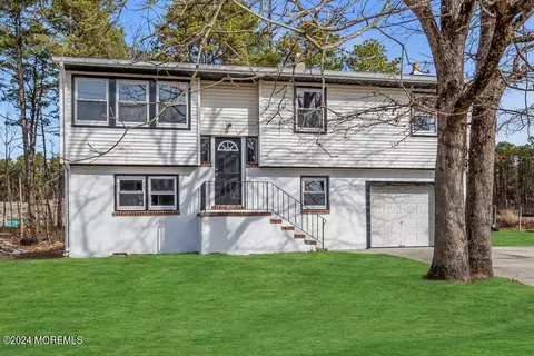 401 1st Ave, Toms River, NJ 08757