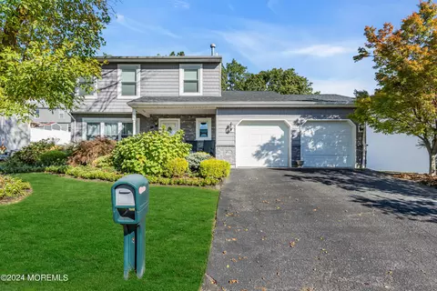 59 John Mcguckin Dr, Brick, NJ 08724