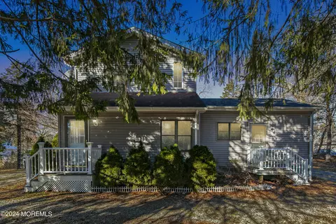 246 Van Zile Rd, Brick, NJ 08724