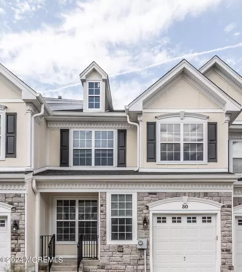 30 Brookfield Dr, Jackson, NJ 08527