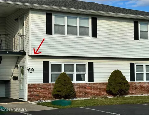 3 Ohio Ct #B, Matawan, NJ 07747