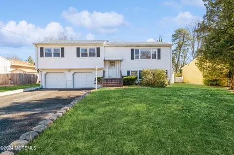 285 Timberline Pl, Brick, NJ 08723