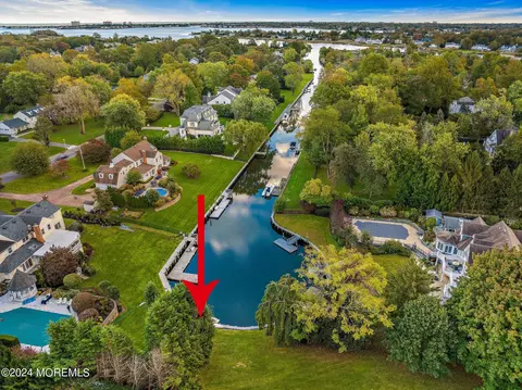 View/Area - 15 Oakes Rd, Rumson, NJ 07760 photo 4 of 7