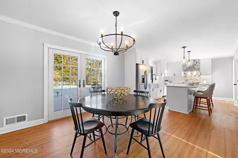 Dining - 15 Oakes Rd, Rumson, NJ 07760 photo 3 of 6
