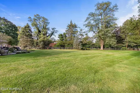 Exterior - 15 Oakes Rd, Rumson, NJ 07760 photo 9 of 10