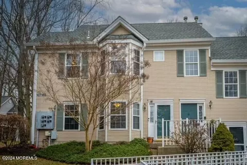 1404 Cypress Ln, East Brunswick, NJ 08816