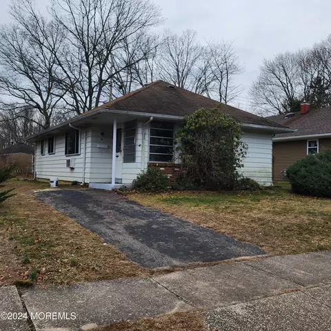 7 Mount Rushmore Dr, Toms River, NJ 08753