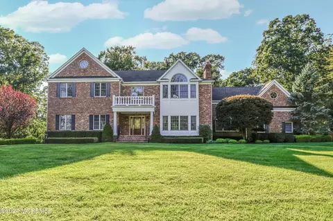 34 Acorn Pl, Colts Neck, NJ 07722