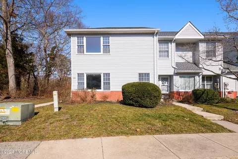 109 Westchester Dr, Little Egg Harbor, NJ 08087