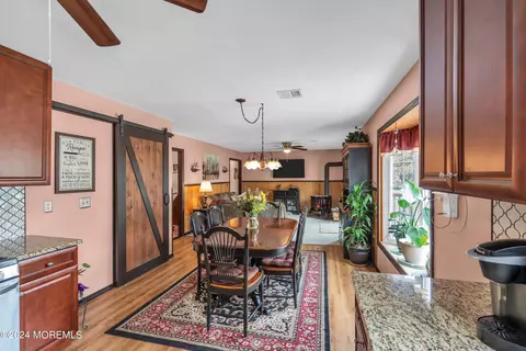 Dining - 107 Leesville Rd, Jackson, NJ 08527 photo 4 of 5
