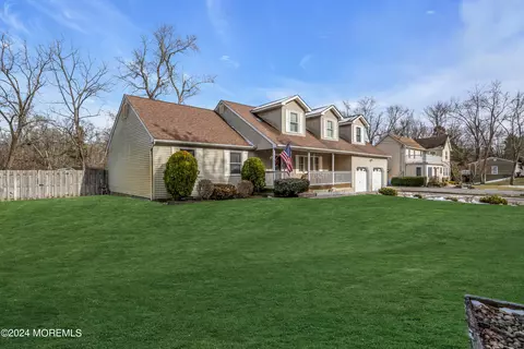 Exterior - 107 Leesville Rd, Jackson, NJ 08527 photo 4 of 19