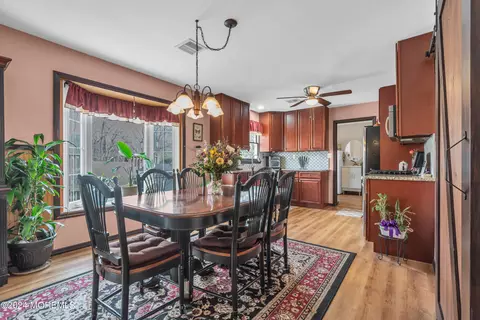 Dining - 107 Leesville Rd, Jackson, NJ 08527 photo 1 of 5