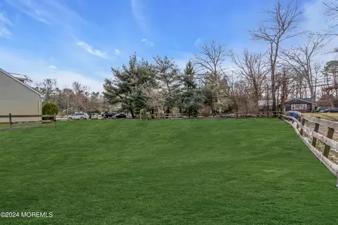 Exterior - 107 Leesville Rd, Jackson, NJ 08527 photo 8 of 19