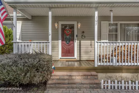 Exterior - 107 Leesville Rd, Jackson, NJ 08527 photo 6 of 19