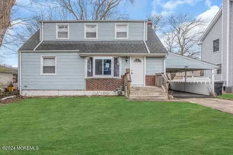 54 Mead Ave, Freehold, NJ 07728