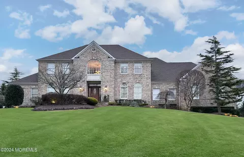 717 Montana Dr, Morganville, NJ 07751