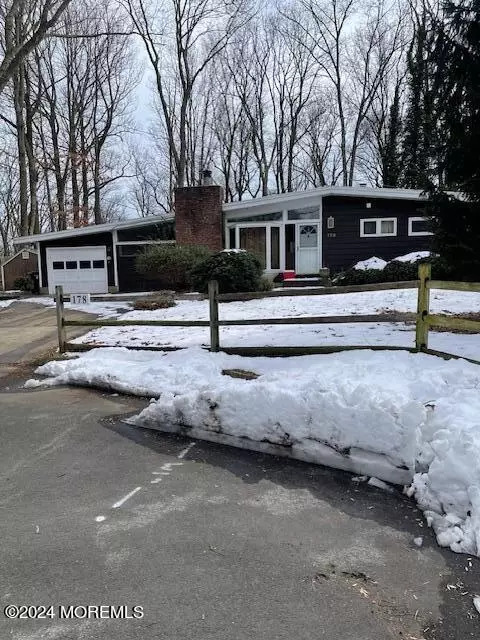 178 Parkview Ter, Lincroft, NJ 07738