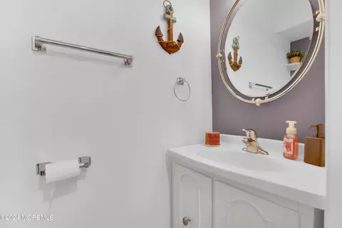 59 Haven Dr, Matawan, NJ 07747 photo 13
