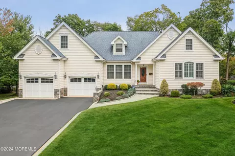 41 Oaklawn Rd, Fair Haven, NJ 07704
