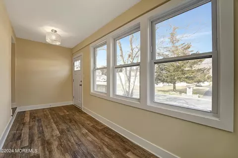 Entry Way - 32 Main St, Waretown, NJ 08758 photo 1 of 1