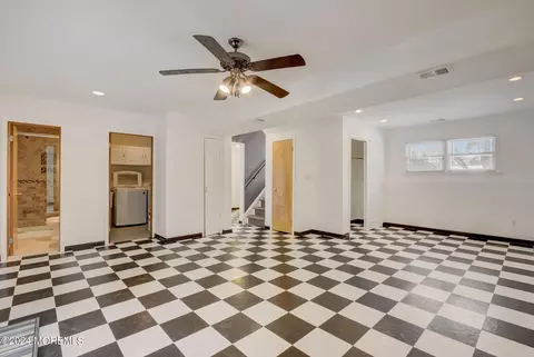 2 Fairview Dr, Middletown, NJ 07748 photo 15