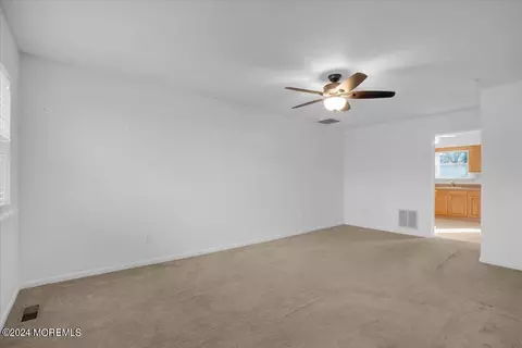 264 Tabetha Ct, Brick, NJ 08724 photo 13