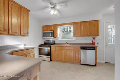 264 Tabetha Ct, Brick, NJ 08724 photo 15
