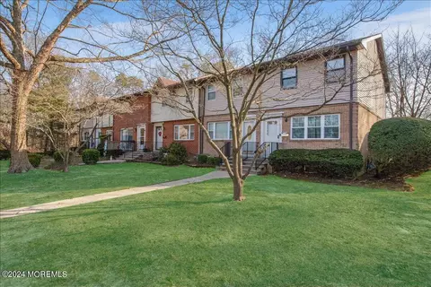 264 Tabetha Ct, Brick, NJ 08724