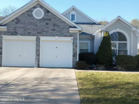 24 Belmar Blvd, Waretown, NJ 08758