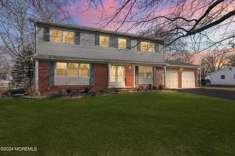 252 Bar Harbor Rd, Freehold, NJ 07728