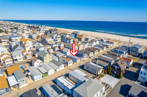 38 E Brighton Ave, Lavallette, NJ 08735 photo 6