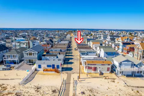 38 E Brighton Ave, Lavallette, NJ 08735 photo 4