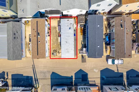 38 E Brighton Ave, Lavallette, NJ 08735 photo 9